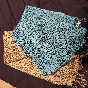 2 animal print scarves